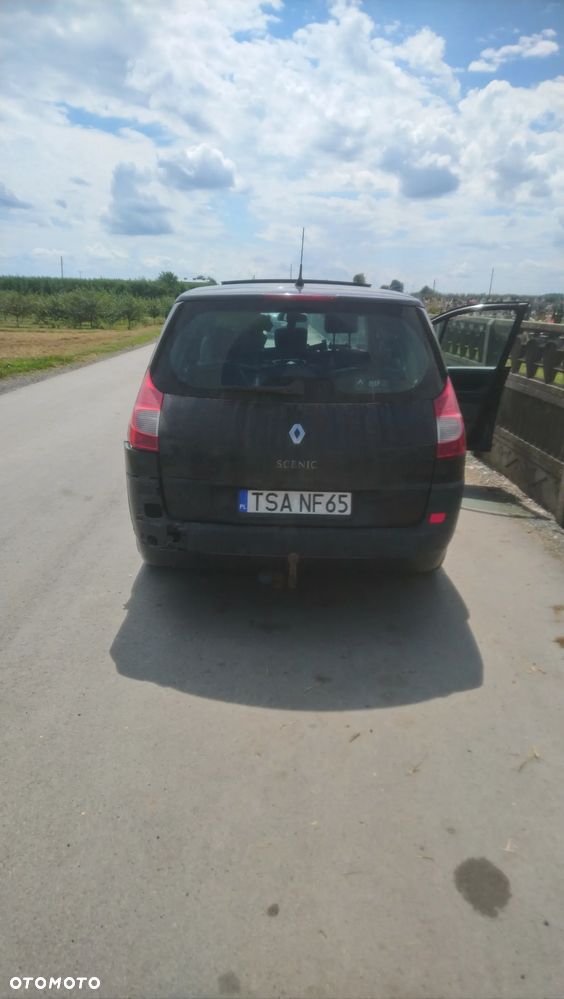 Renault Scenic 2.0 dCi Privilege - 4