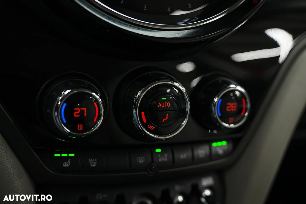 Mini Countryman Cooper Aut. Yours Trim - 35