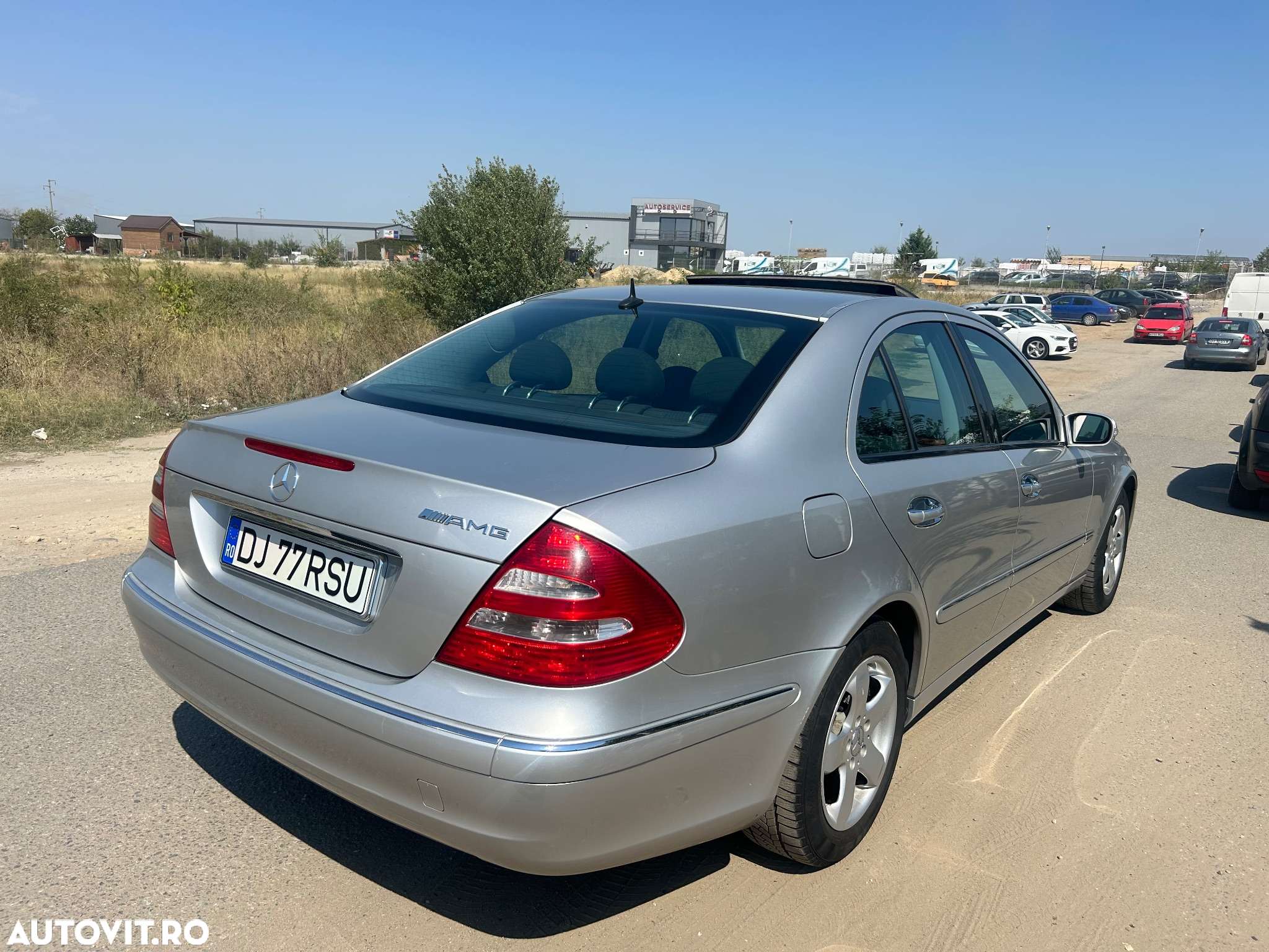 Mercedes-Benz E - 9