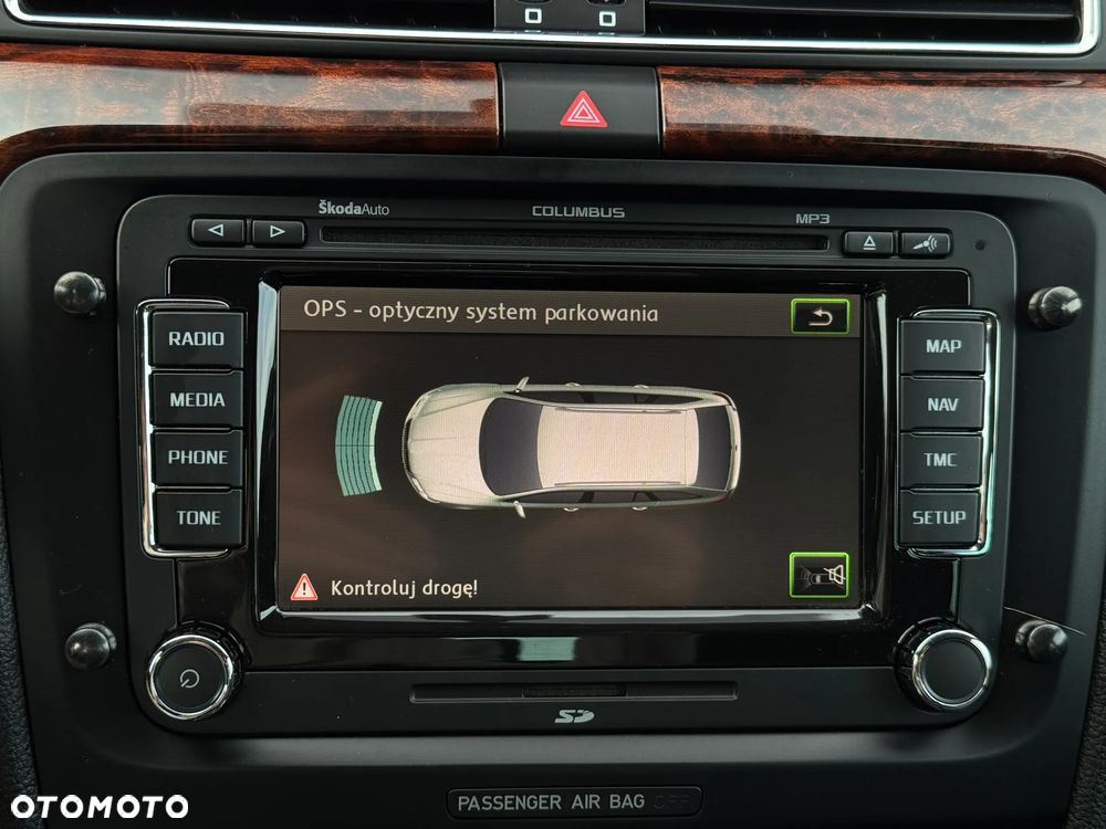 Skoda Superb 1.8 TSI Elegance DSG - 29