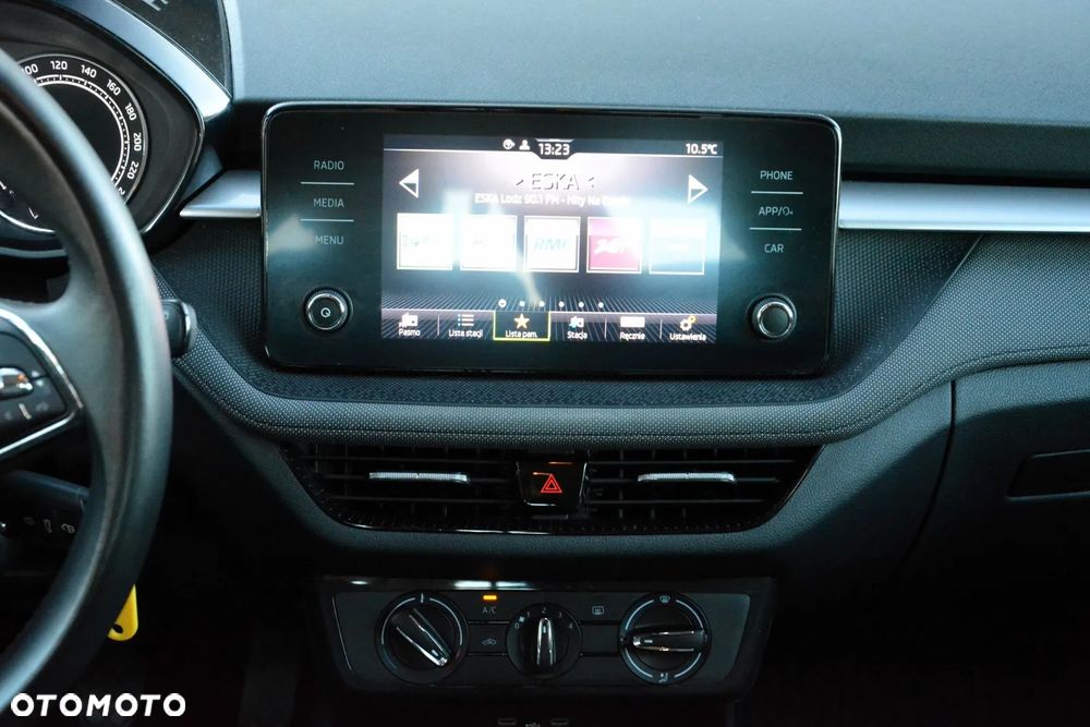 Skoda Fabia 1.0 Ambition - 12