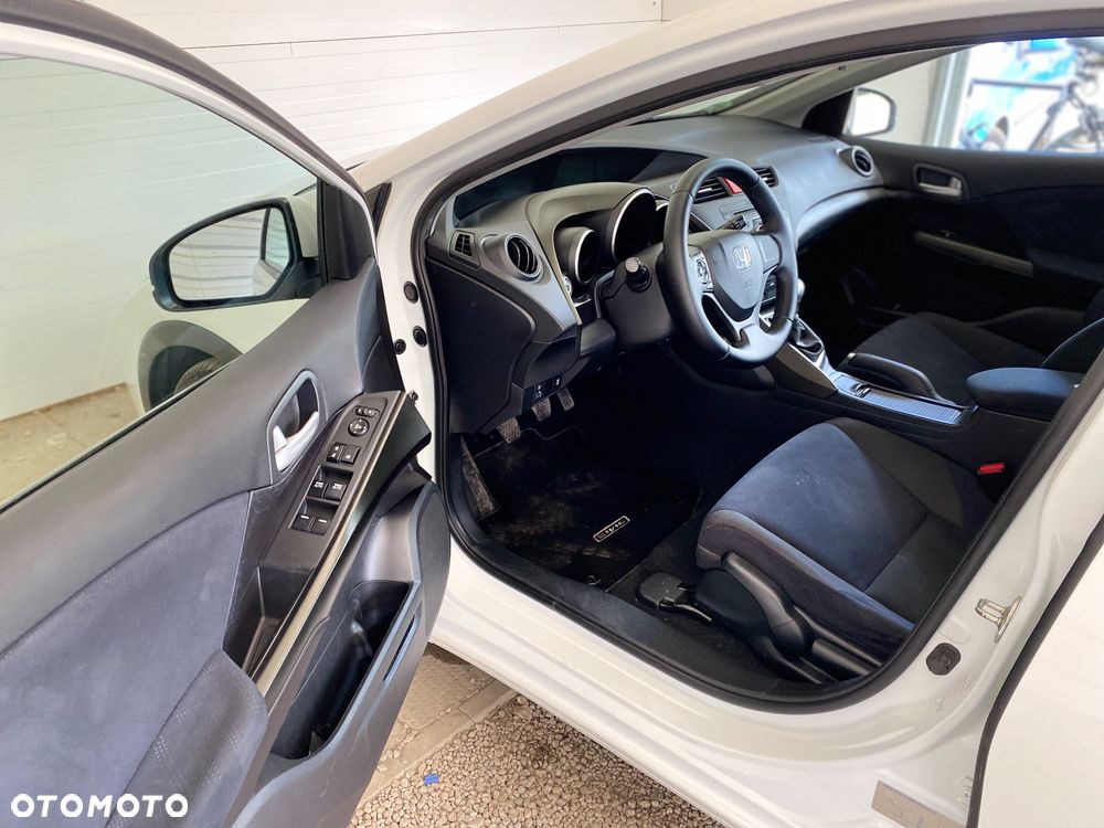 Honda Civic 1.4 Comfort - 8