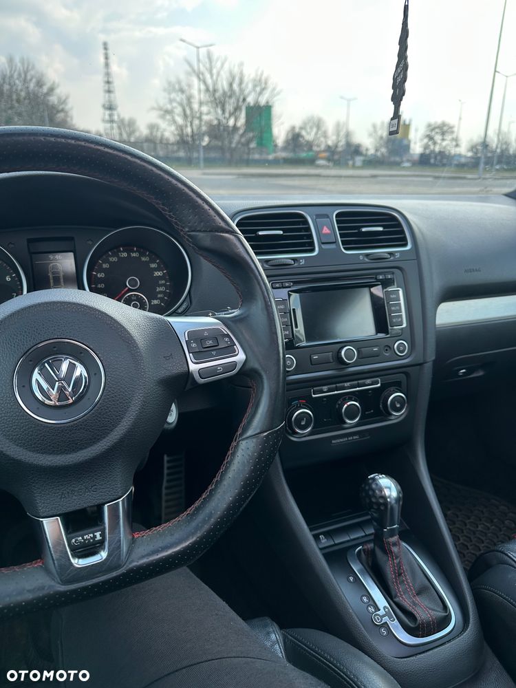 Volkswagen Golf - 12