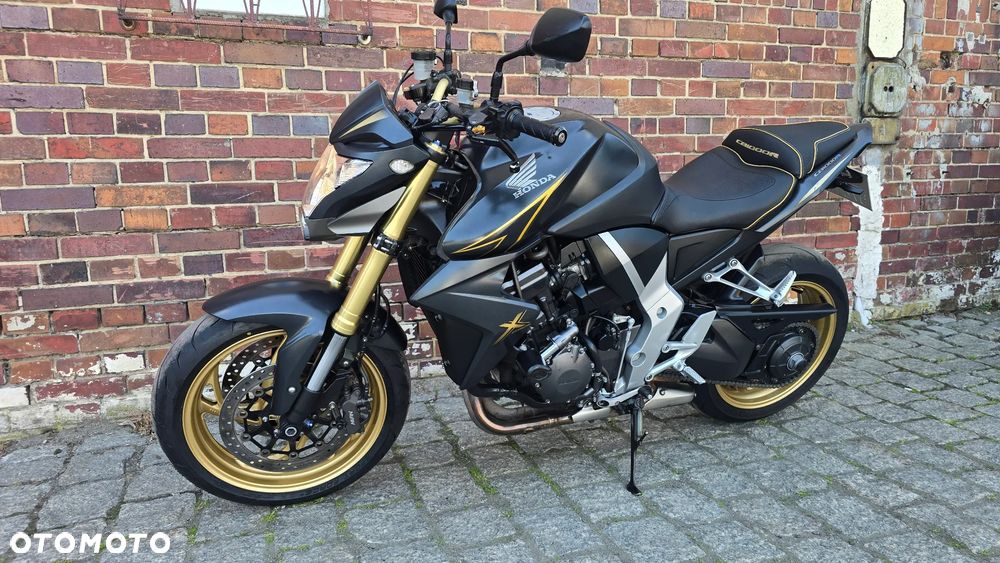 Honda CB - 2