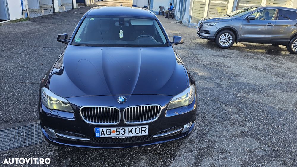 BMW Seria 5 520d Touring - 15