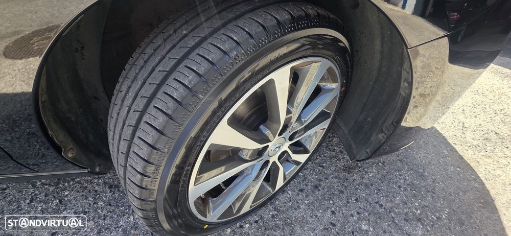 Hyundai i30 SW 1.6 CRDi Blue Style+Navi - 32