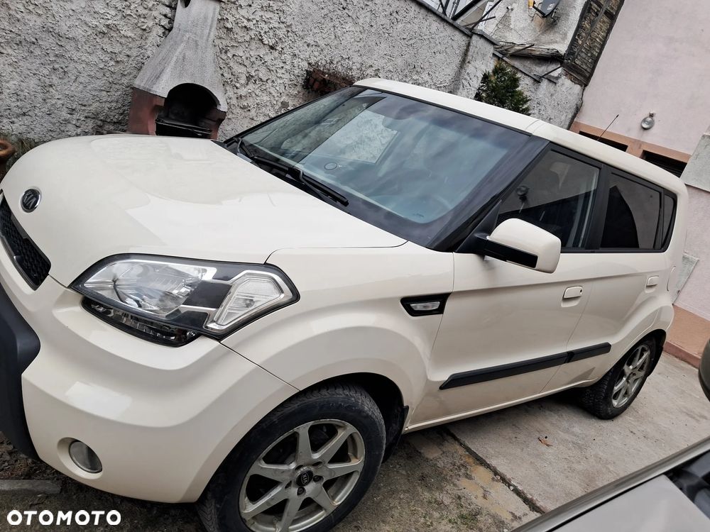 Kia Soul 1.6 CRDi M - 1