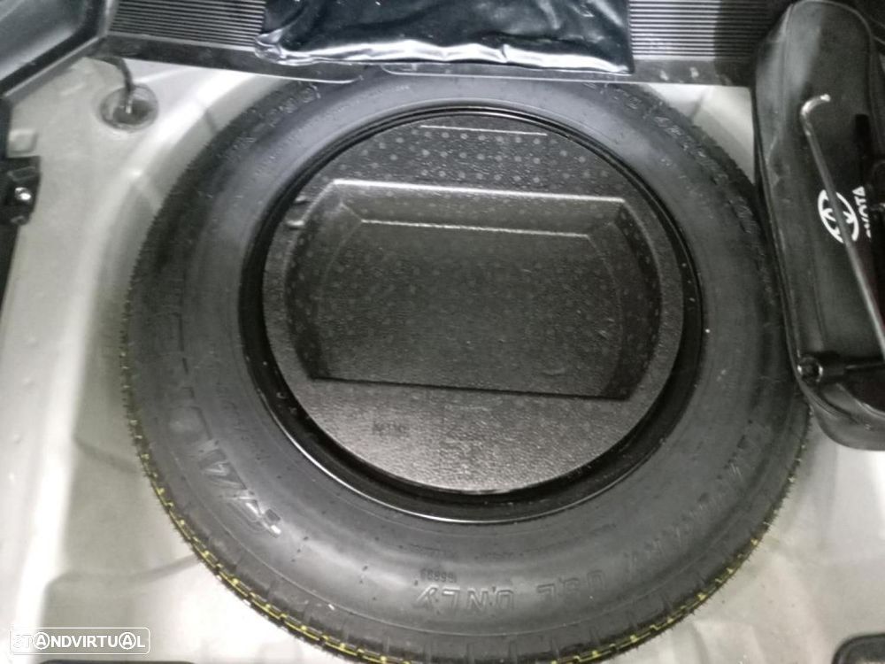 Toyota Yaris Cross 1.5 HDF Comfort - 10