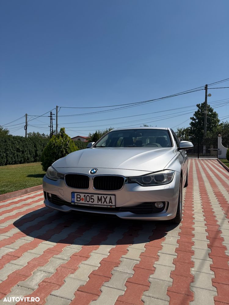 BMW Seria 3 320d Aut. Efficient Dynamics Edition Sport Line - 1