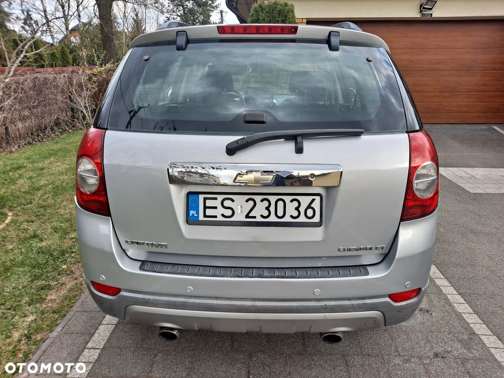 Chevrolet Captiva 2.0 d High - 2