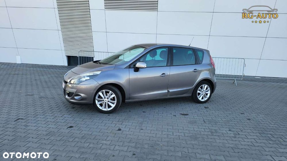 Renault Scenic - 11