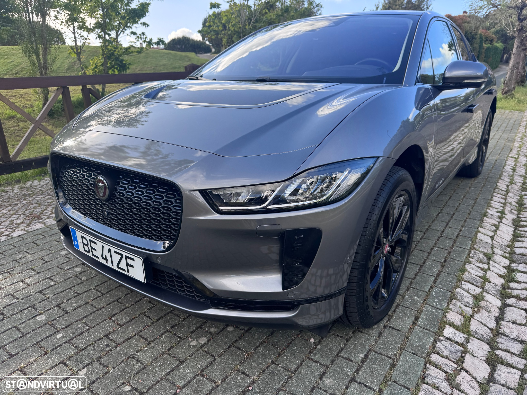 Jaguar I-Pace EV400 AWD S - 2