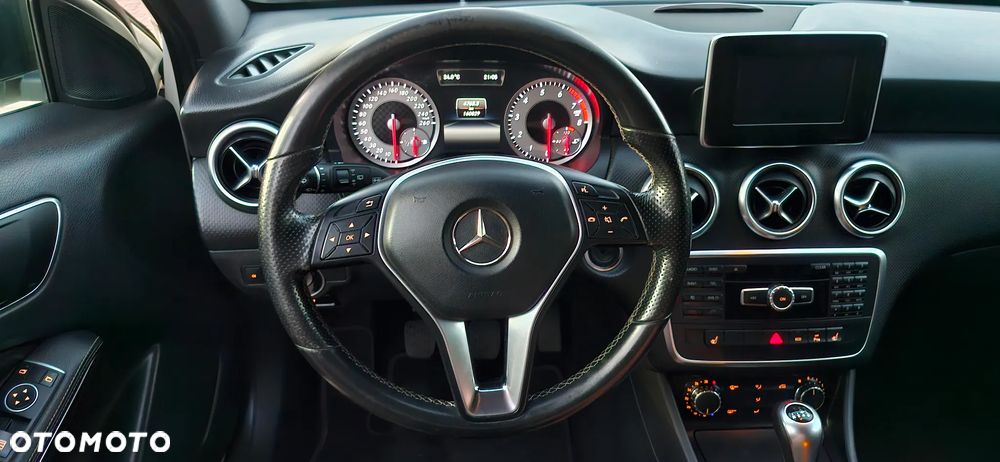 Mercedes-Benz Klasa A 180 Peak Edition - 30