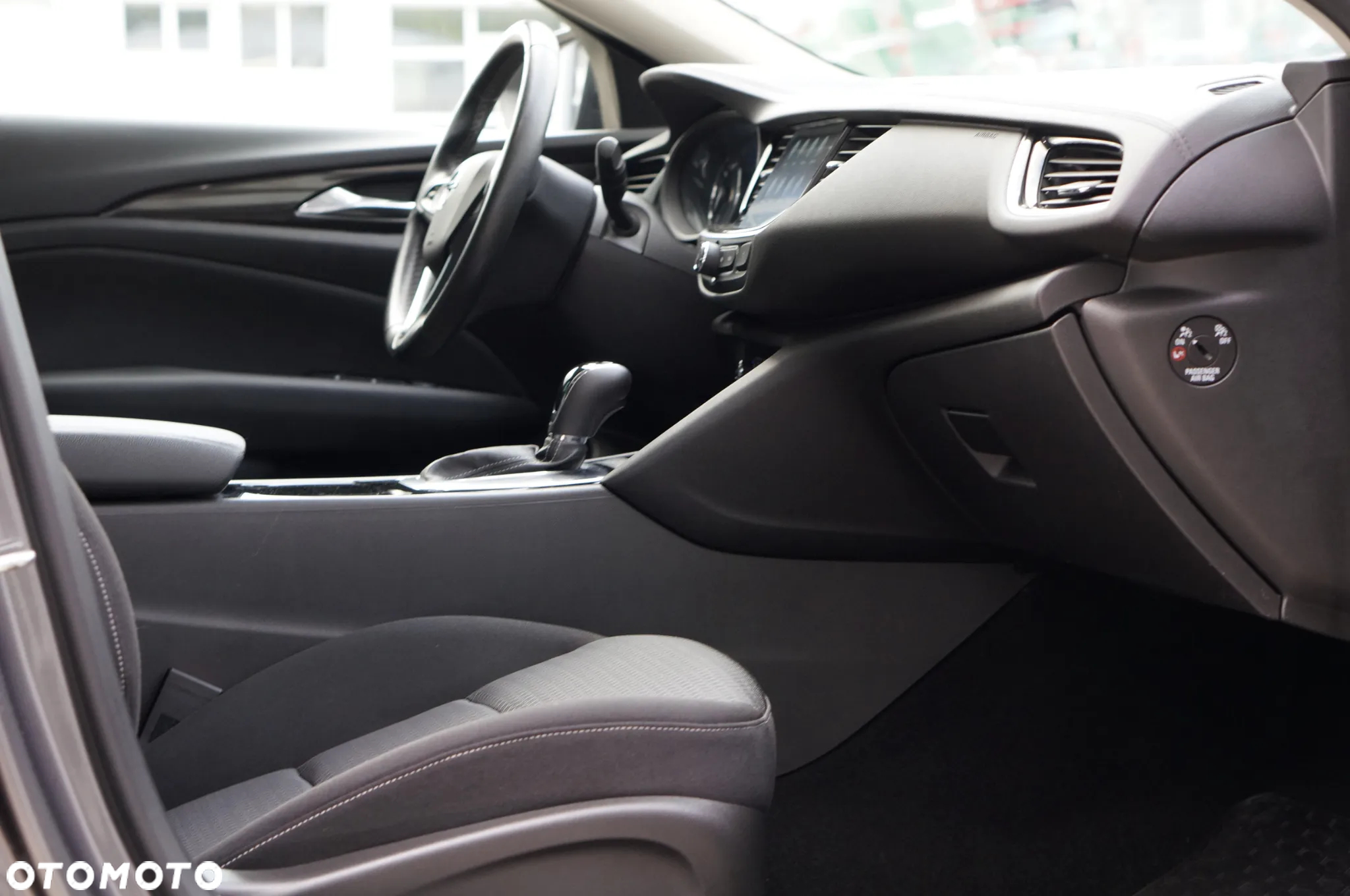 Opel Insignia 2.0 CDTI 4x4 Business Elegance S&S - 23