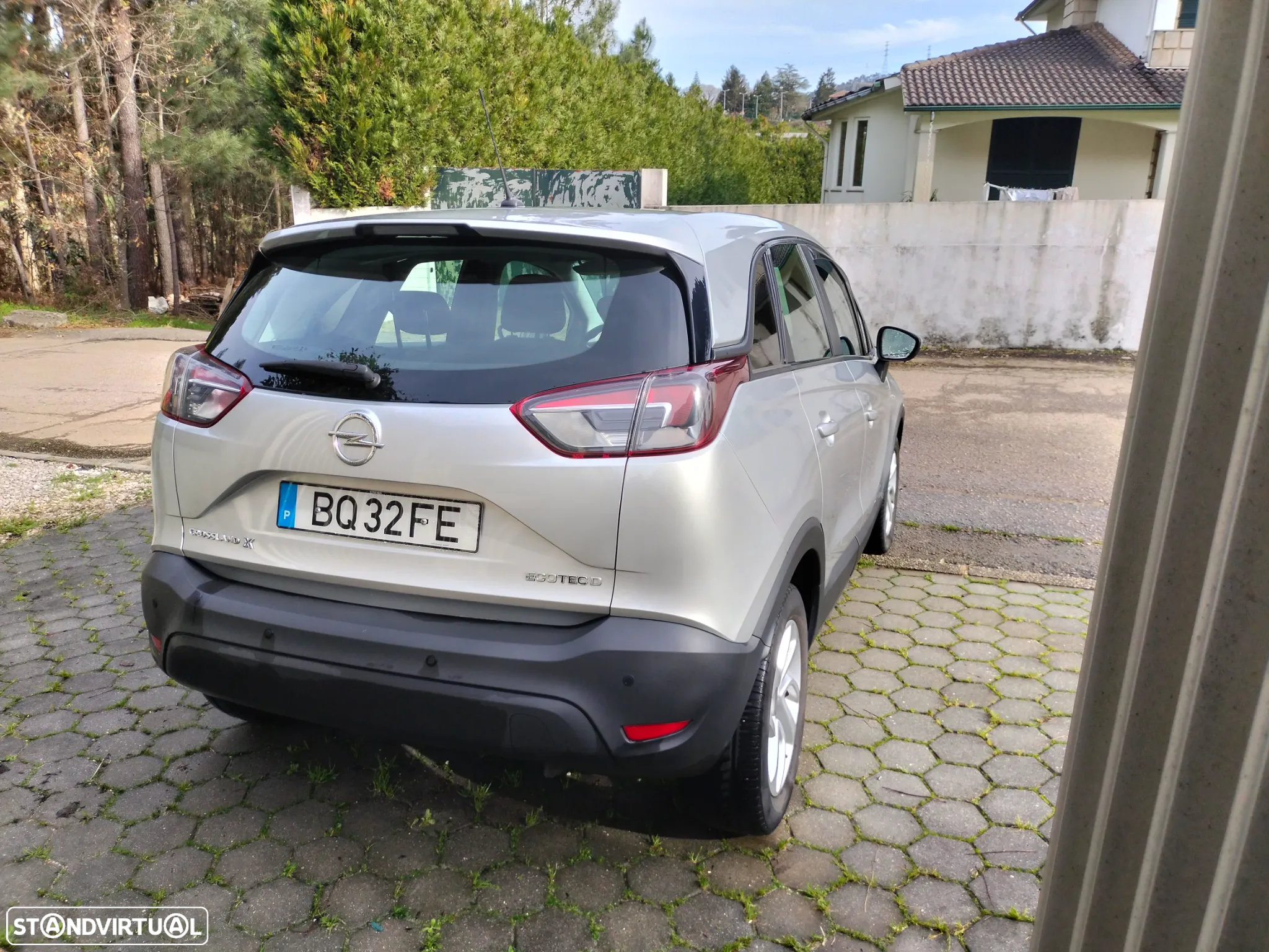 Opel Crossland X - 9