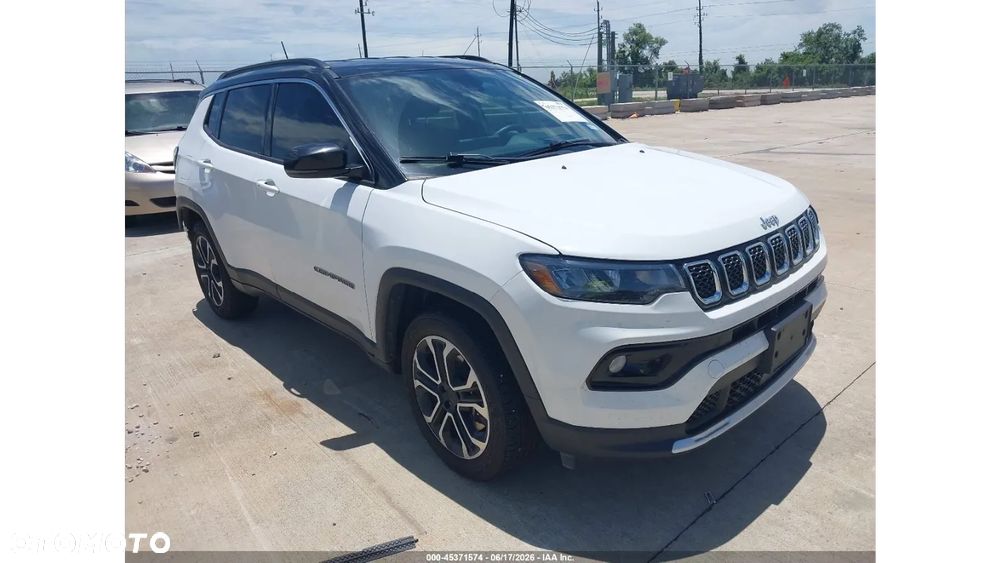 Jeep Compass - 1