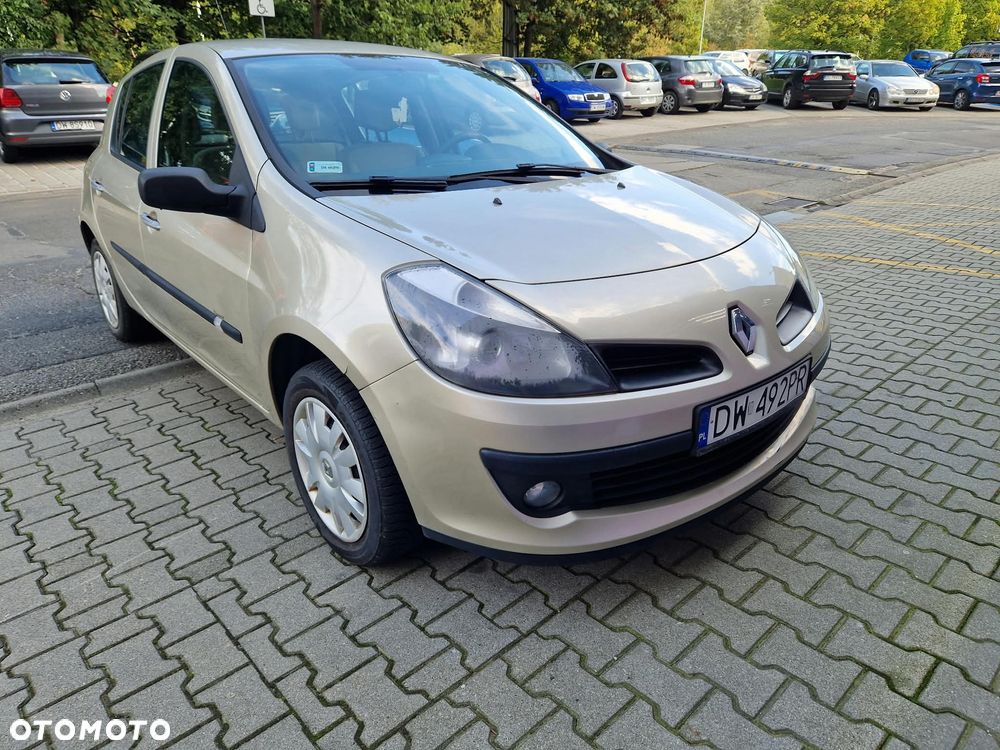 Renault Clio III (2005-2012) 1.2 16V 75 Dynamique, 2006