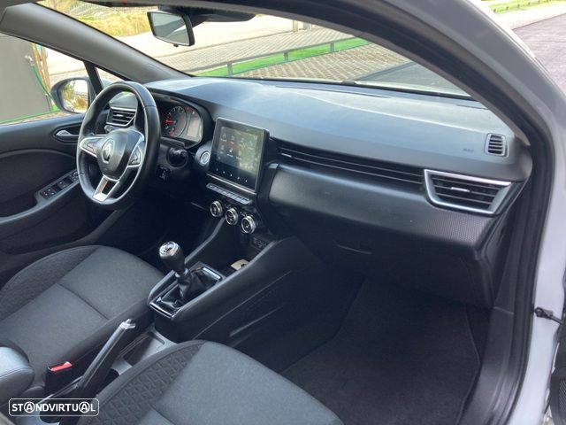 Renault Clio TCe 90 EVOLUTION - 30