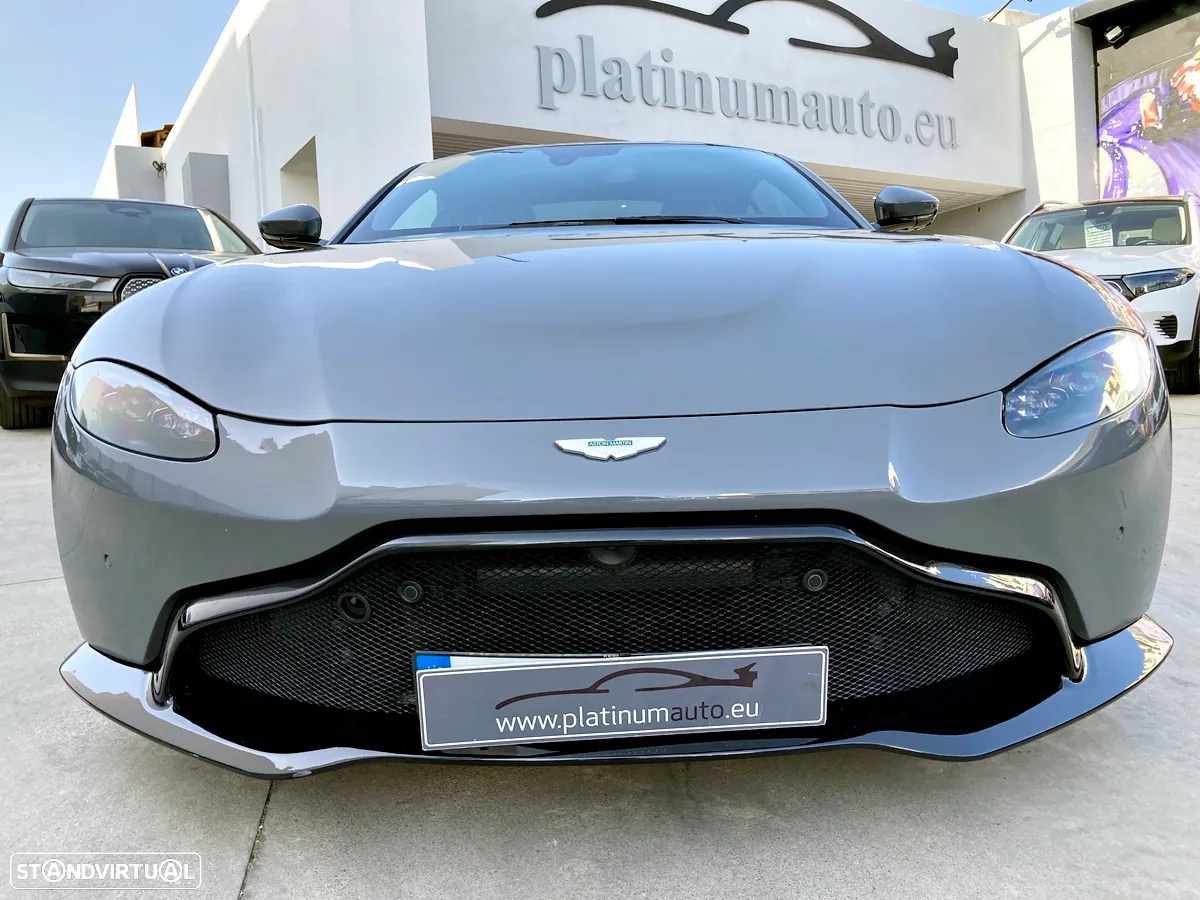 Aston Martin Vantage Coupe V8 - 42