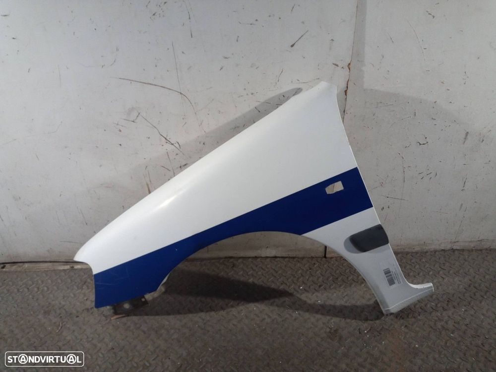 GUARDA-LAMAS FRENTE ESQUERDO PEUGEOT 106 (S1) - 1