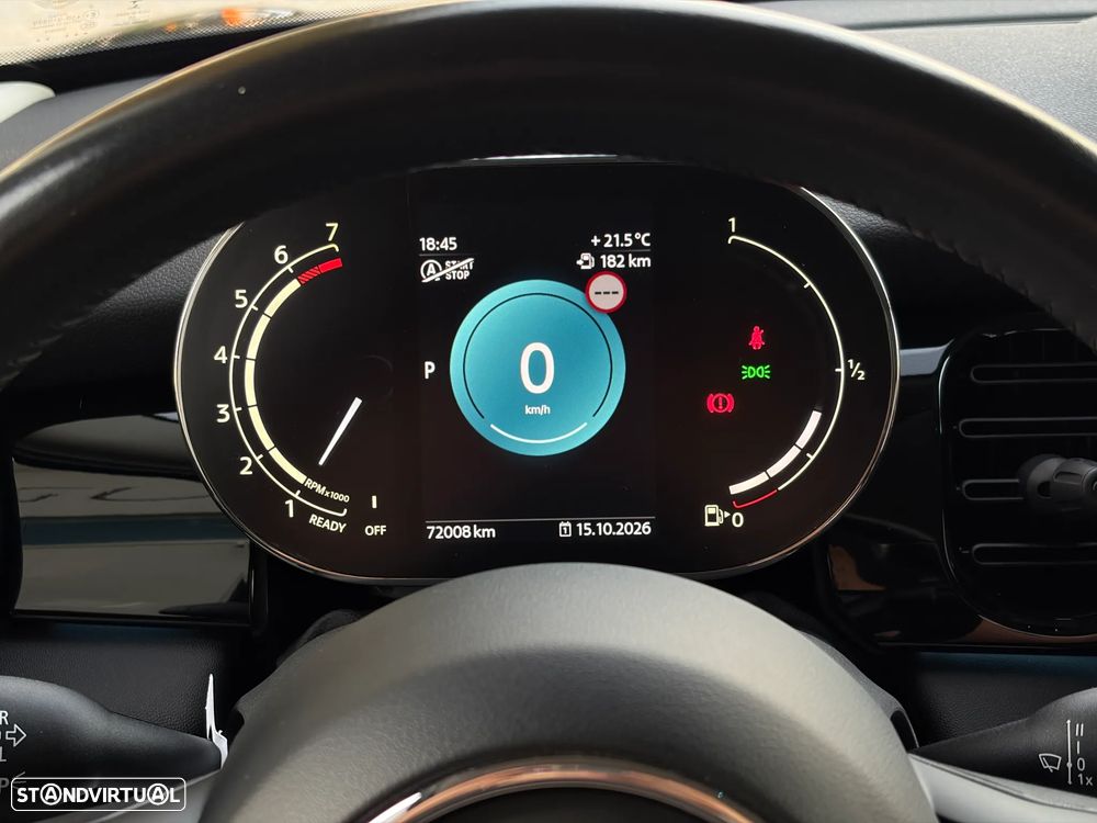 MINI 5 Portas Cooper Aut. Essential - 32