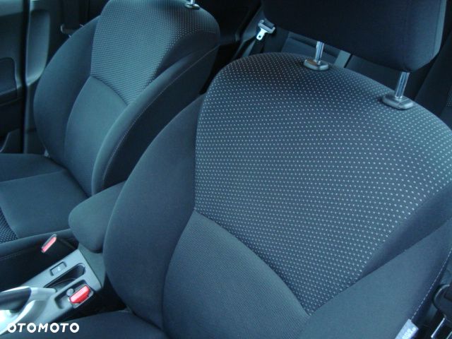Toyota Auris 1.6 Travel - 39