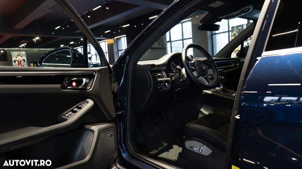 Porsche Macan - 3