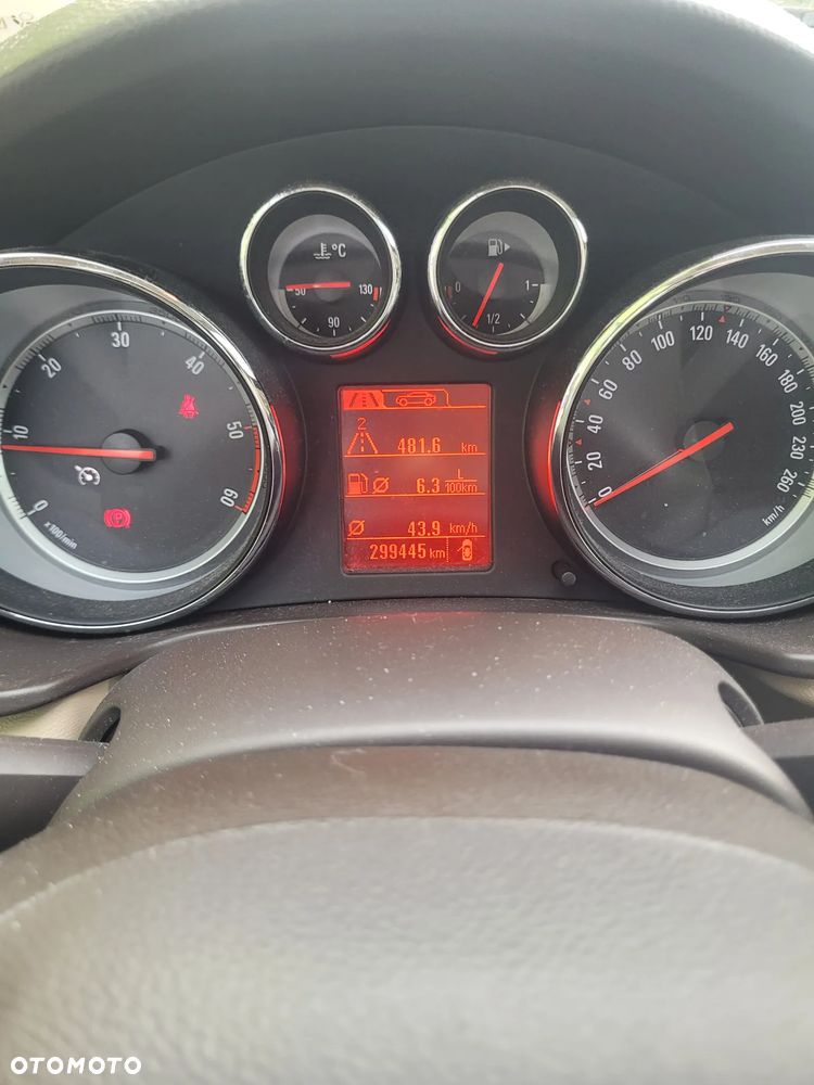 Opel Insignia 2.0 CDTI Cosmo - 9