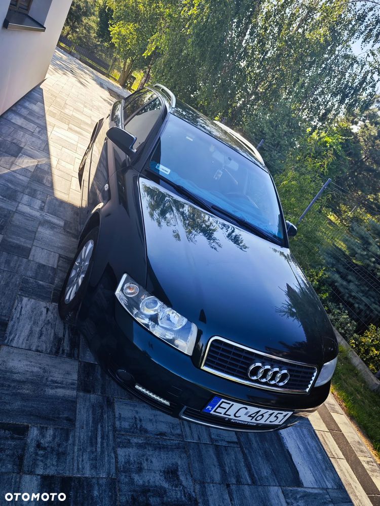 Audi A4 Avant - 1