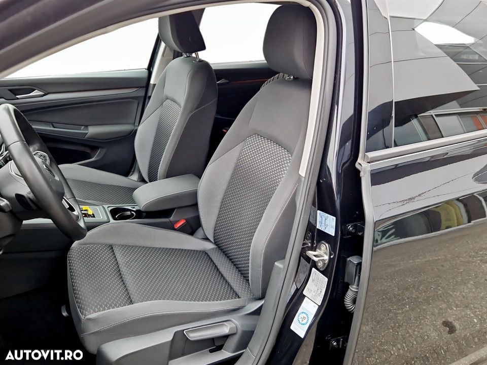 Volkswagen Golf 2.0 TDI SCR DSG Life - 11