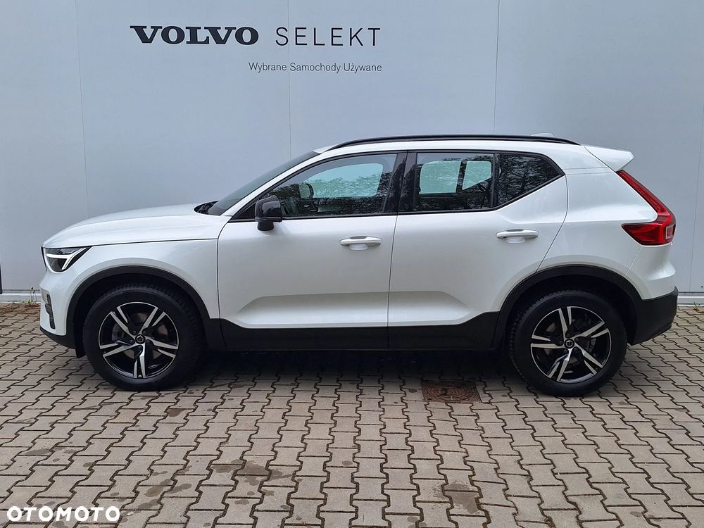 Volvo XC 40 B3 Plus Dark - 6