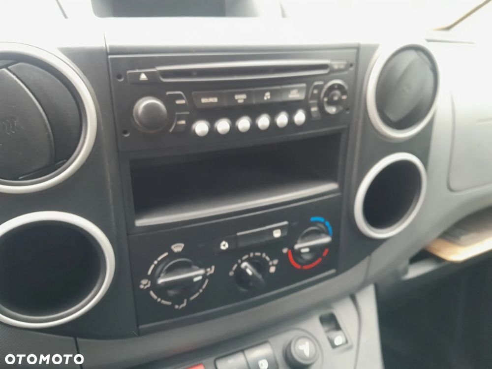 Peugeot Partner - 11