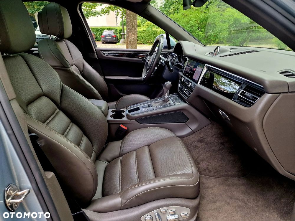 Porsche Macan - 20