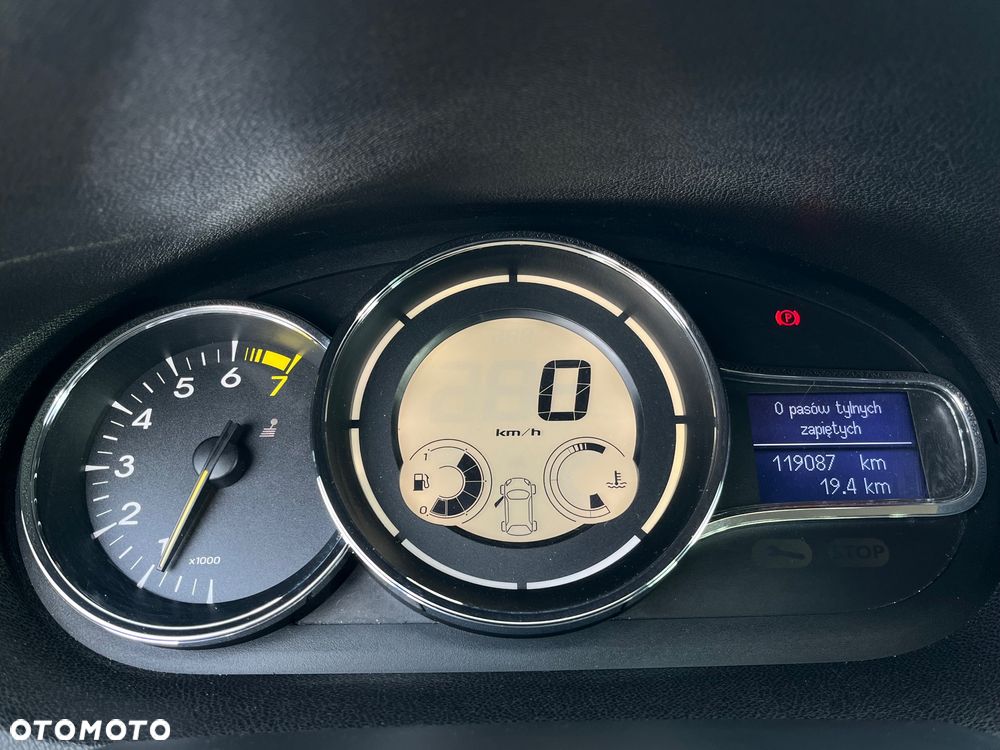 Renault Megane ENERGY TCe 130 BOSE EDITION - 15