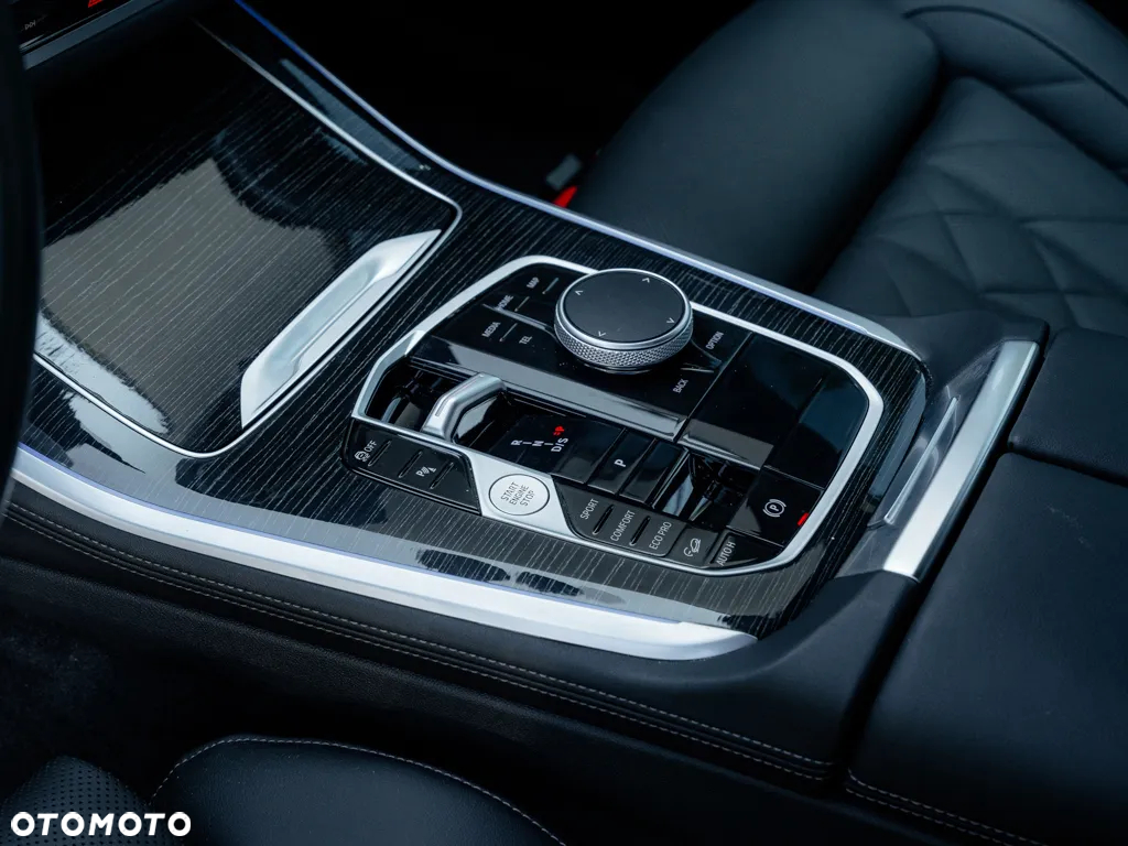 BMW X5 xDrive30d - 10