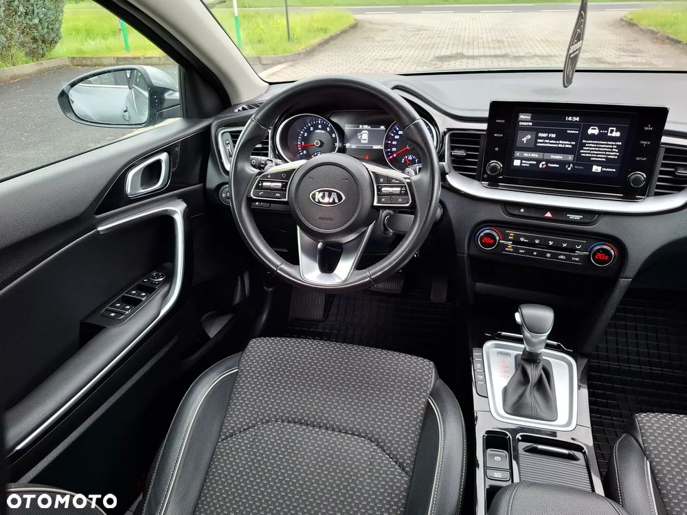 Kia XCeed 1.5 T-GDI M DCT - 14