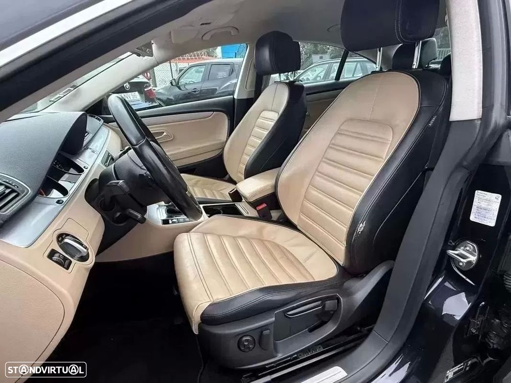 VW Passat CC 2.0 TDi BlueMotion DSG - 21