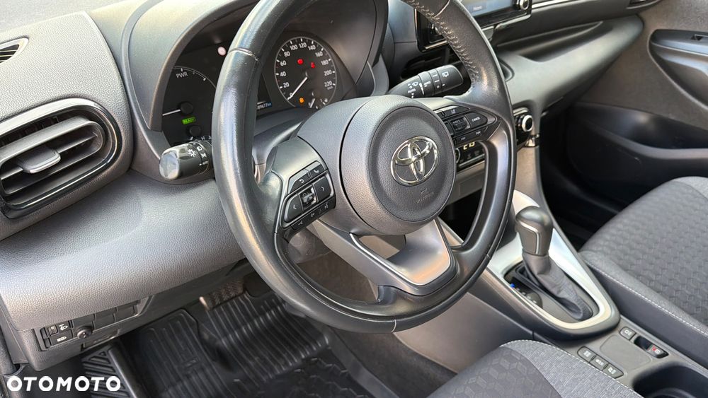 Toyota Yaris - 21