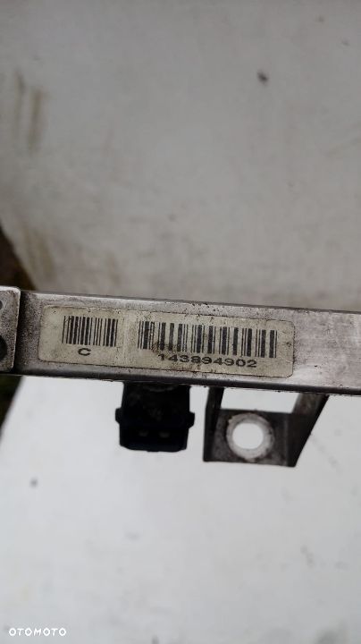 LISTWA WTRYSKOWA PALIWA BMW 2.5 M54 - 2