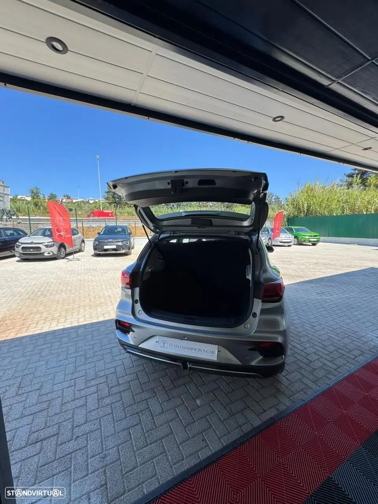 MG ZS Maximal Luxury - 8