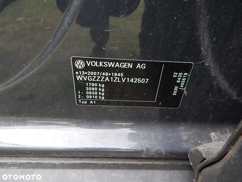 Volkswagen T-Roc - 10