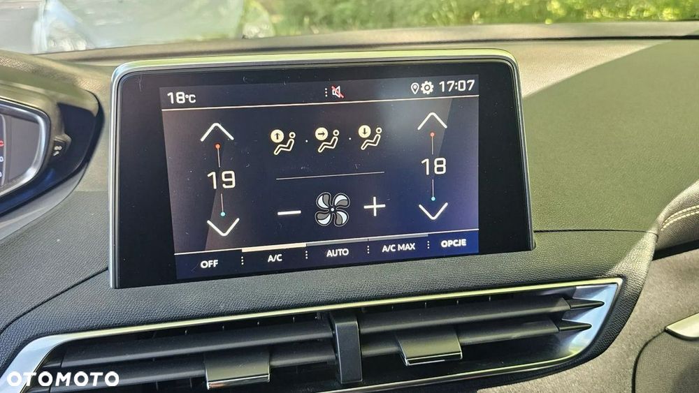 Peugeot 3008 1.5 BlueHDi GT Pack S&S EAT8 - 25