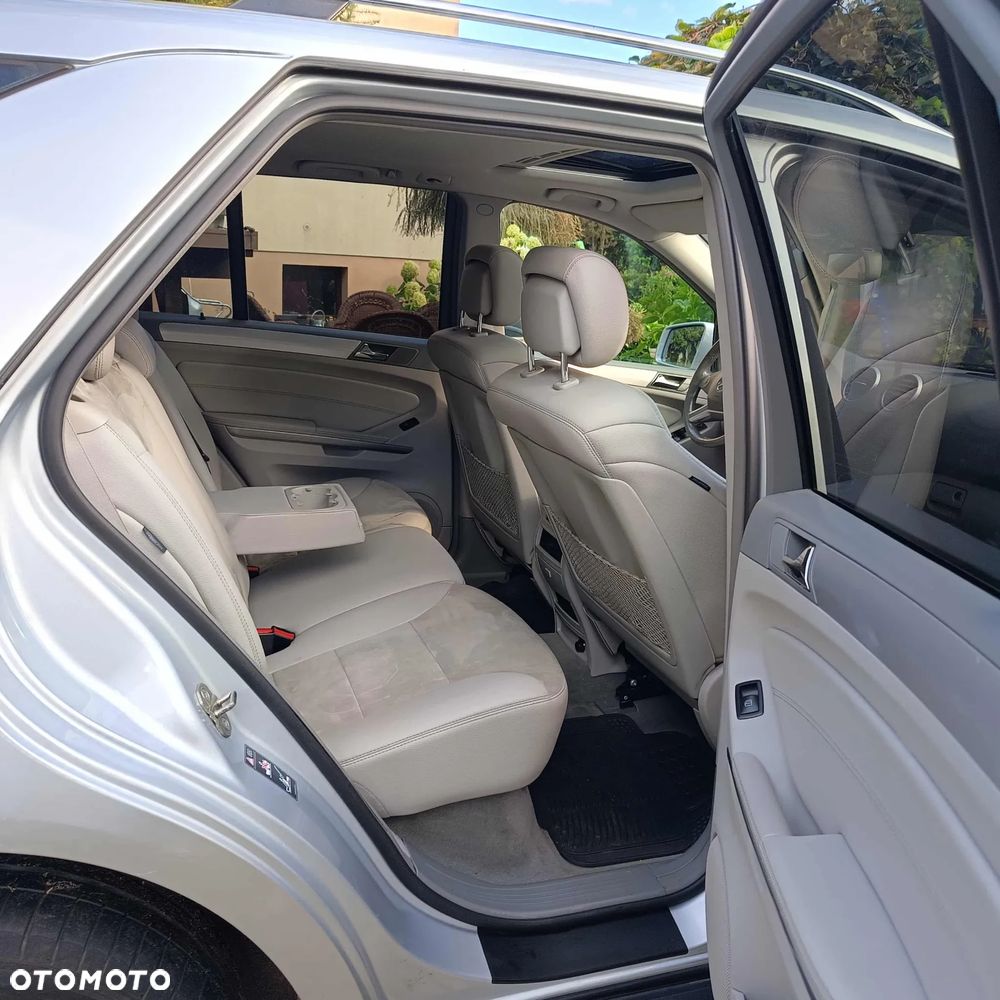 Mercedes-Benz ML 350 CDI 4-Matic - 12