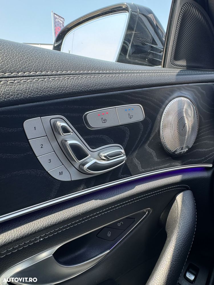Mercedes-Benz E - 8