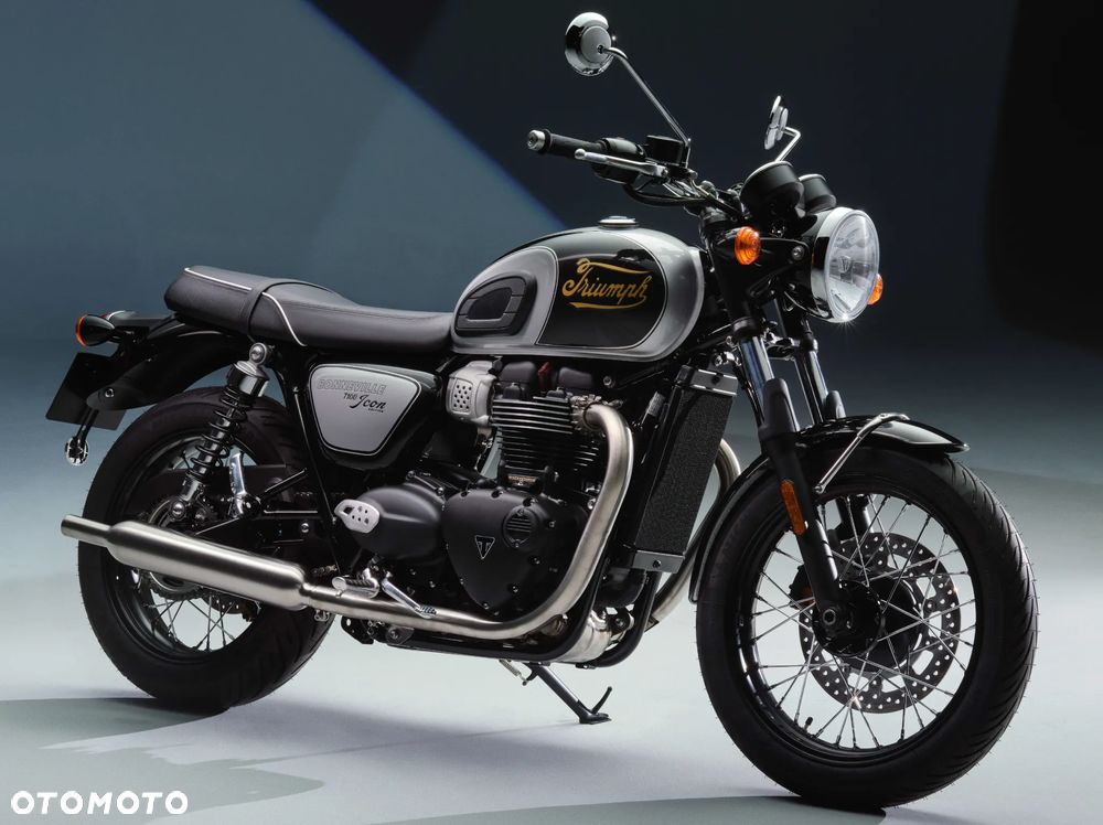 Triumph Bonneville - 1