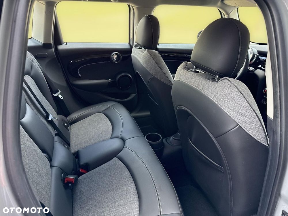 MINI Cooper - 16