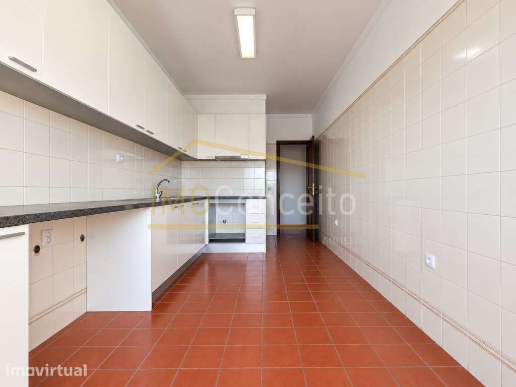 Apartamento T3 remodelado em Torres Novas - Grande imagem: 2/28