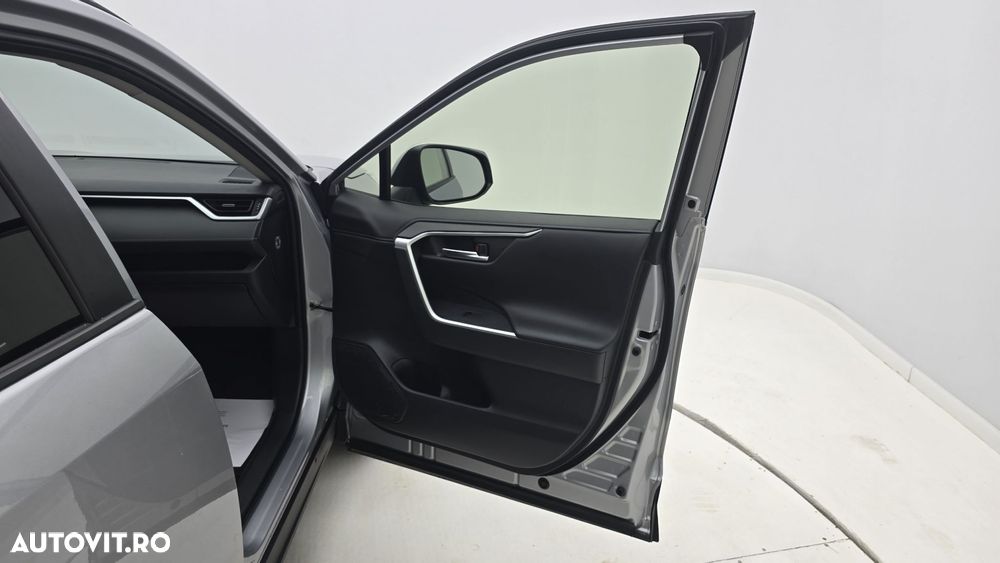 Toyota RAV4 2.0P 6MT AWD Dynamic - 19