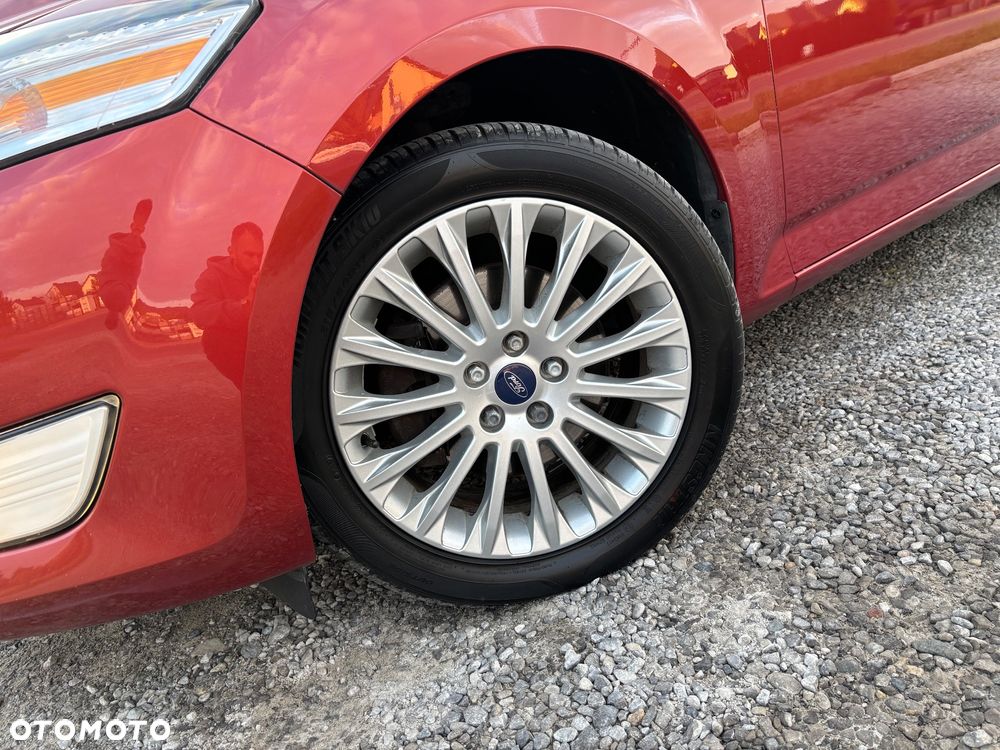 Ford Mondeo - 19