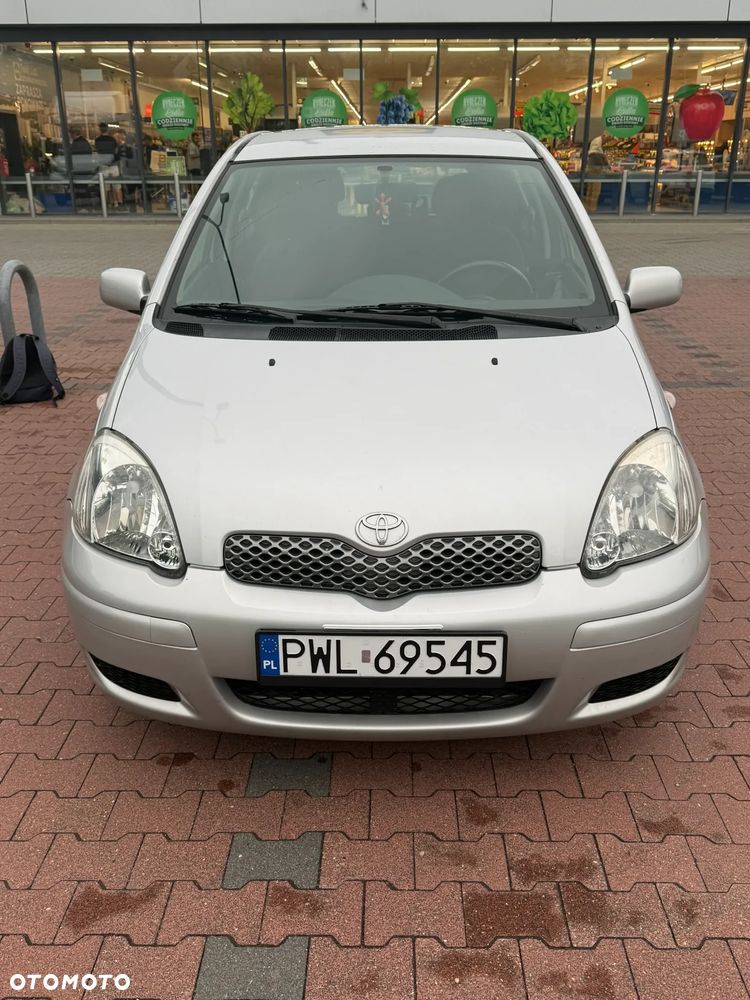 Toyota Yaris 1.0 Luna - 2